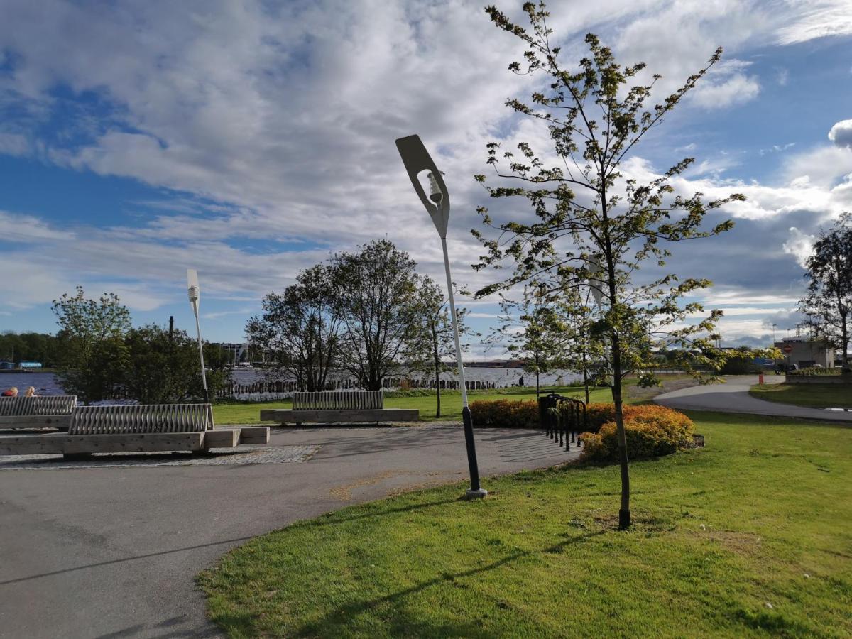 Kesklinna Silla Apartment - Free Parking Parnu Exterior photo